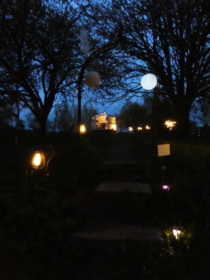 Glashaus Sternblick, Schlafen Unterm Sternenhimmel Neustadt am Kulm エクステリア 写真